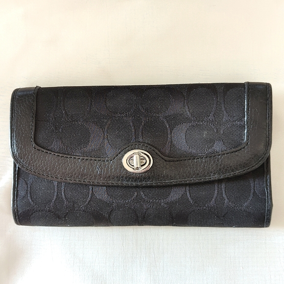 Vintage Y2K Coach Wallet - Picture 3 of 17